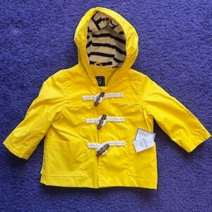 Baby Gap Yellow hooded Rain coat - Size 6-12 months - NWT
